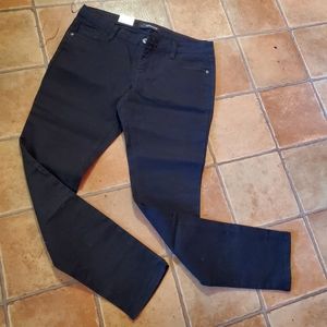 JORDACHE BLACK JEANS